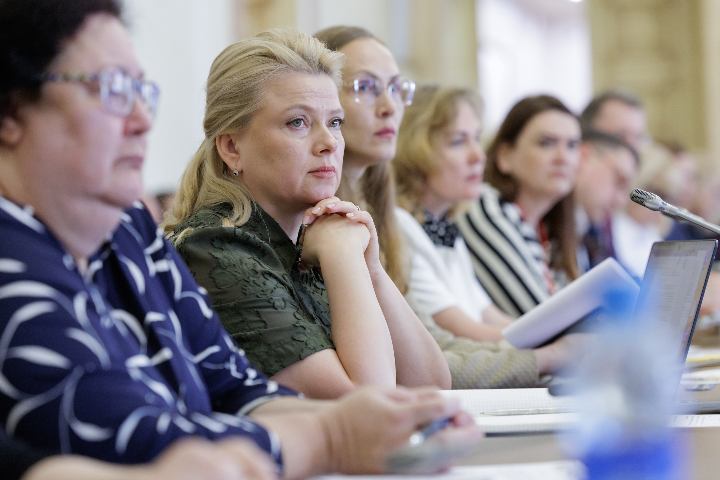 Воспитательный потенциал отечественного кинематографа обсудили в Общественной палате РФ